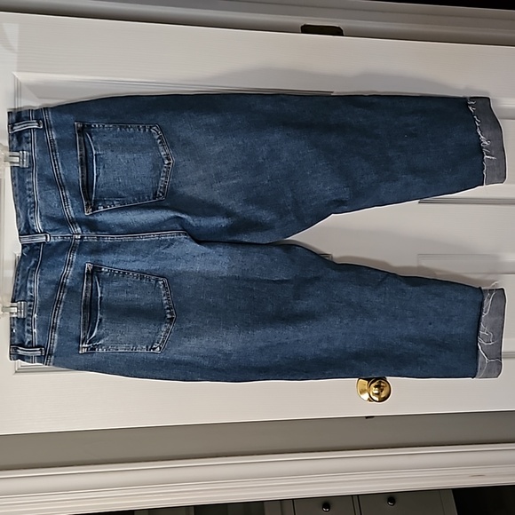 Talbots,  16 - Picture 4 of 6